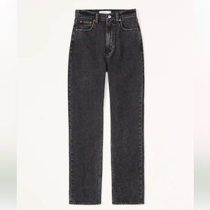 Abercrombie Ultra High Rise Ankle NWT
Straight Jean, Size 28 / 28R, Black